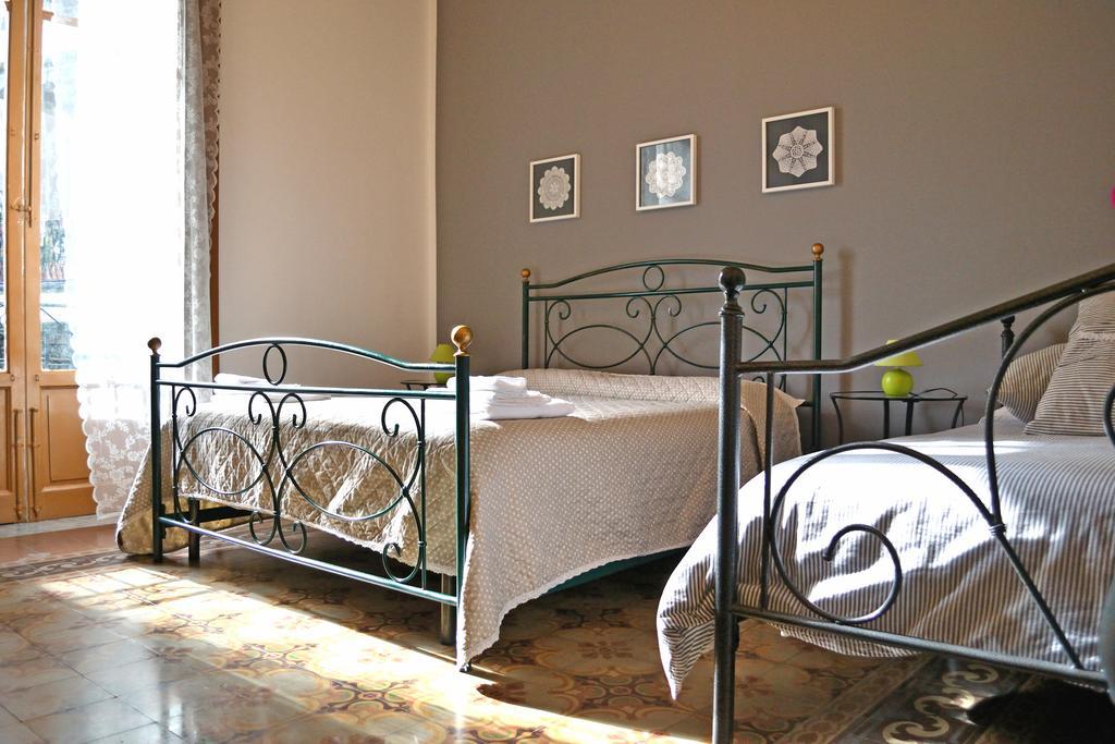 Residenza Di Maggio Bed & Breakfast Palermo Phòng bức ảnh