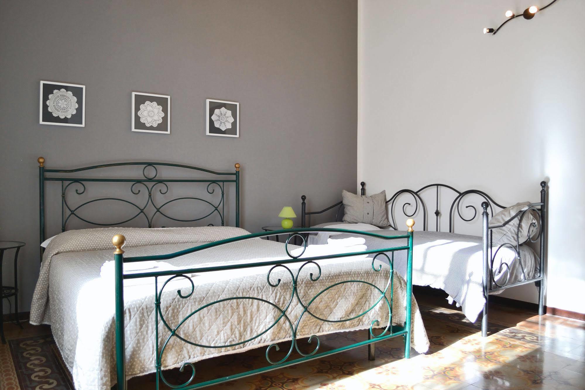Residenza Di Maggio Bed & Breakfast Palermo Ngoại thất bức ảnh
